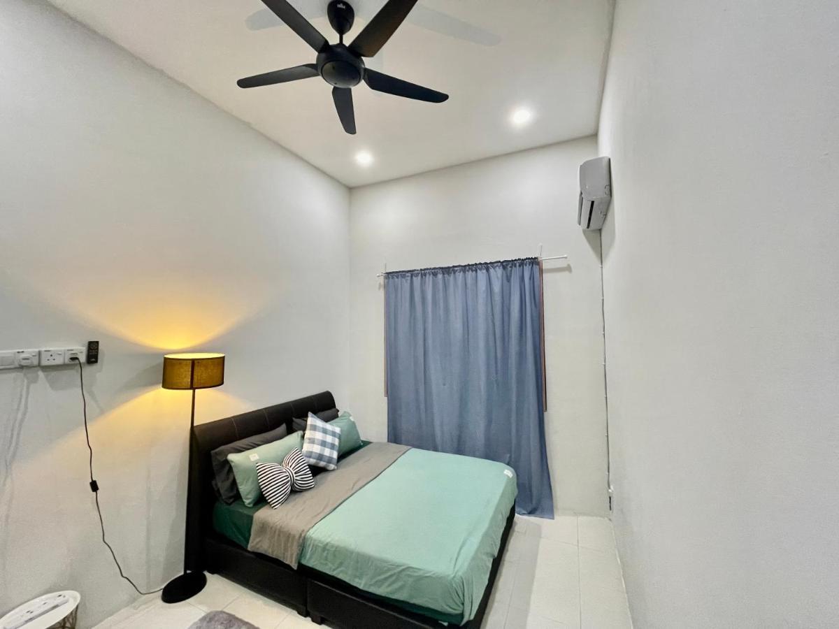 Comfort 36 Entire House At Alma Bukit Mertajam Buitenkant foto