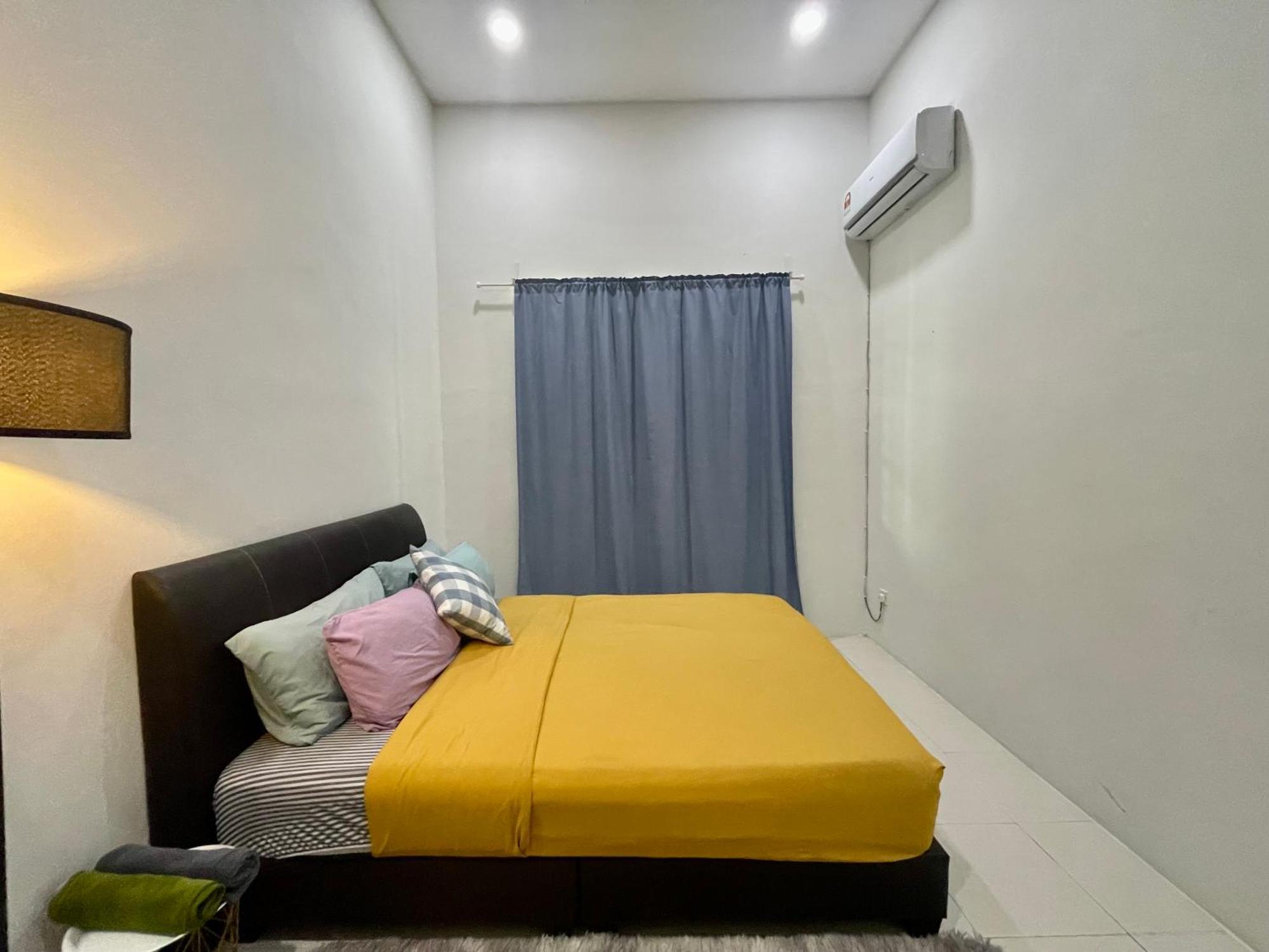 Comfort 36 Entire House At Alma Bukit Mertajam Buitenkant foto