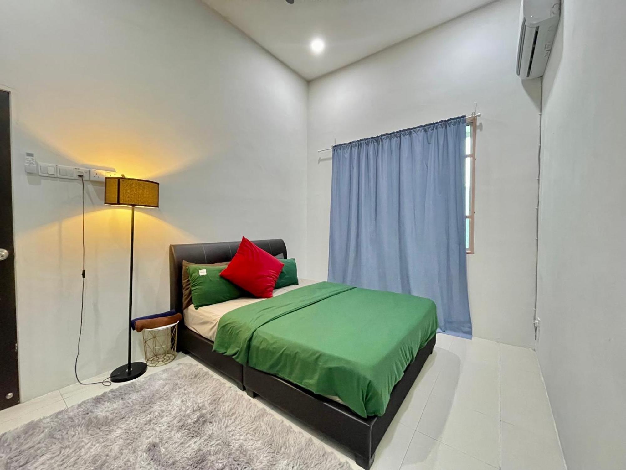 Comfort 36 Entire House At Alma Bukit Mertajam Buitenkant foto